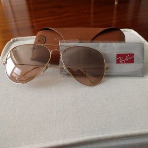 Ray ban aviator sunglasses